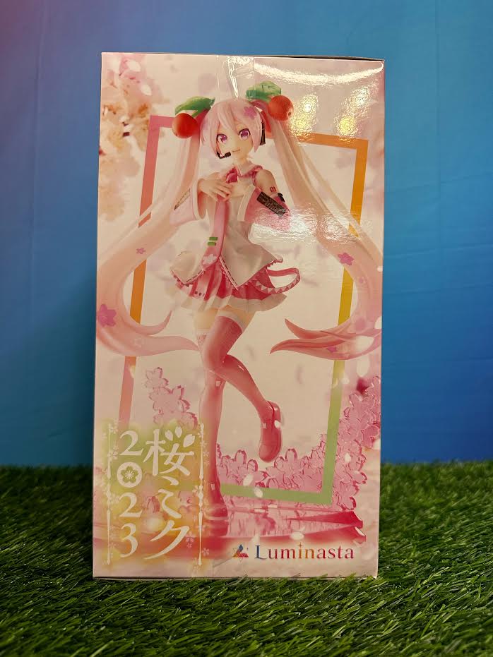 SEGA Hatsune Miku: Sakura Miku 2023 Luminasta Figure