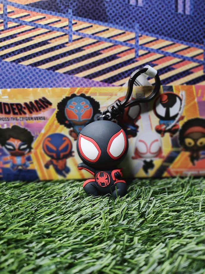 Spiderman mystery figure bag clip