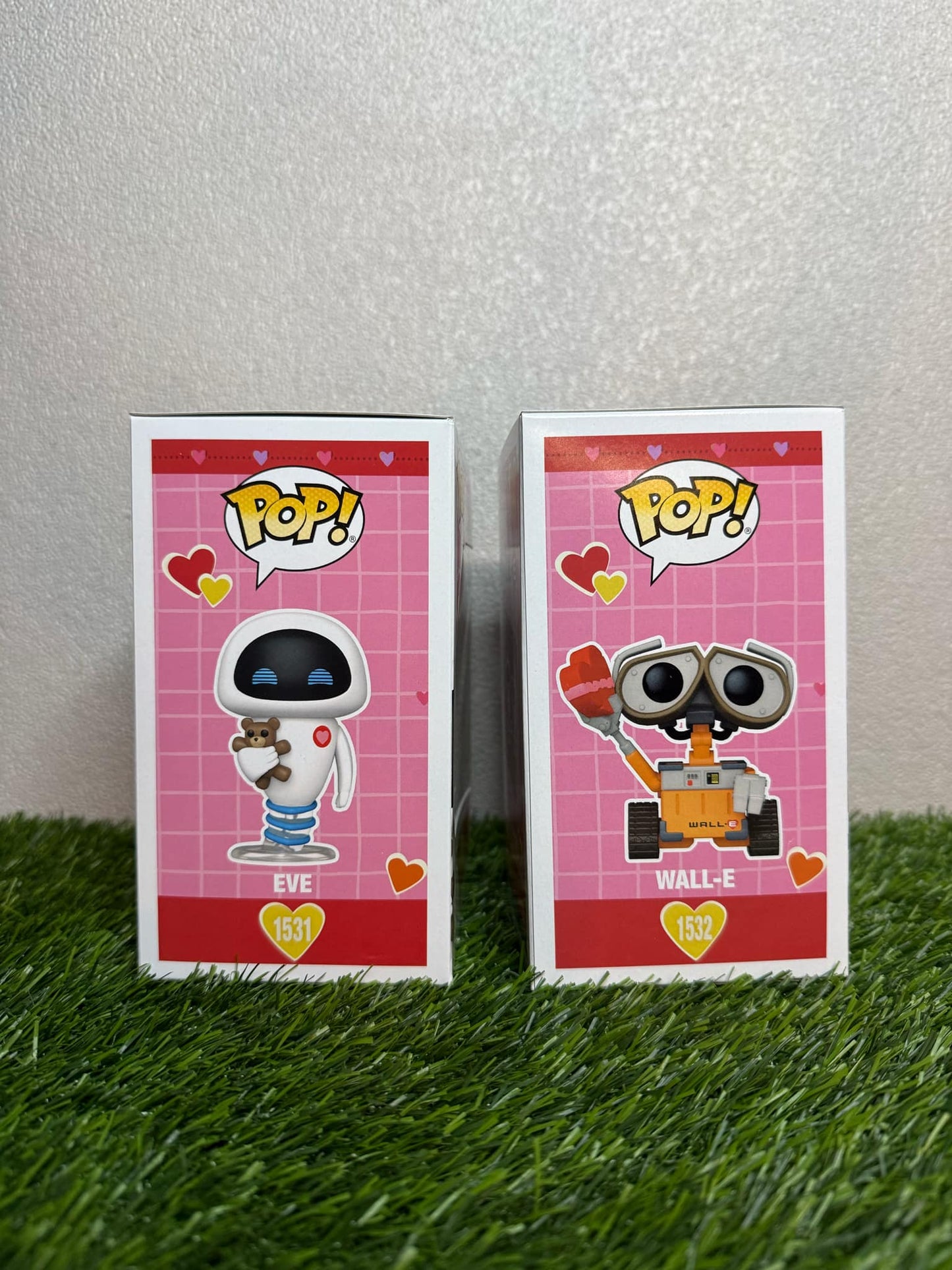 Wall-E  Valentine Funko