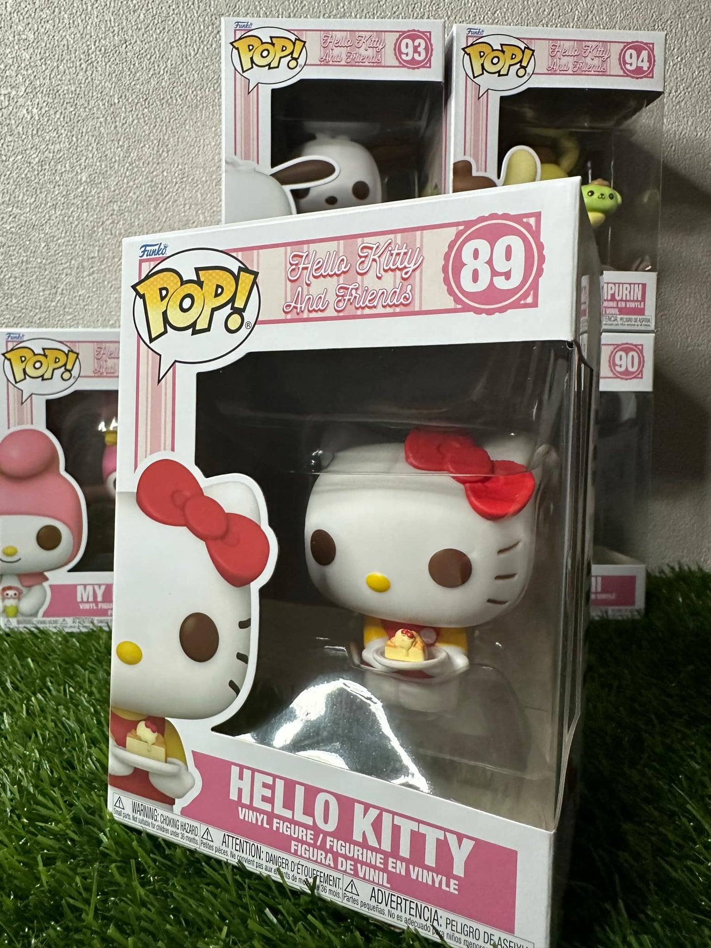 Hello kitty and Friends dessert POP