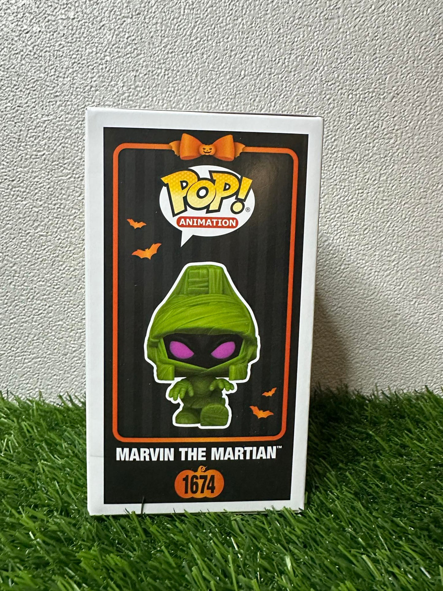 Looney Tunes Halloween Marvin The Martian GITD Funko POP!